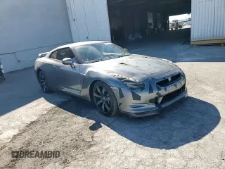 2010 Nissan GT-R Premium с VIN JN1AR5EF5AM231400, выставлен на аукционе Copart как лот 80461074 с пробегом 53 103 миль миль и Списание • Salvage title. История ставок и продаж доступна на DreamBid. Изображение 11.