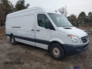2011 Mercedes-Benz Sprinter Cargo with VIN WD3PE8CB2B5575650, listed as a IAAI auction lot 41257941 with 385,073 mi miles. Bid and sale history available at carsss.com. Image 1.