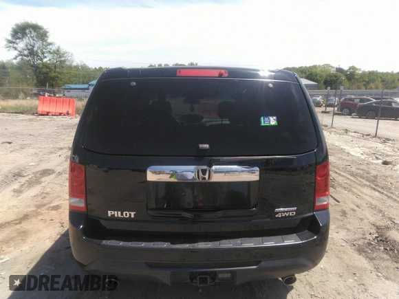 2015 Honda Pilot SE with VIN 5FNYF4H38FB071223, listed as a IAAI auction lot 42013352 with 196,617 mi miles and . Bid and sale history available at DreamBid. Image 16.