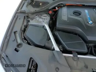 2018 BMW 5 Series 530e xDrive с VIN WBAJB1C52JB374544, выставлен на аукционе Copart как лот 64497885 с пробегом 36 093 миль миль и Списание • Salvage title. История ставок и продаж доступна на DreamBid. Изображение 15.