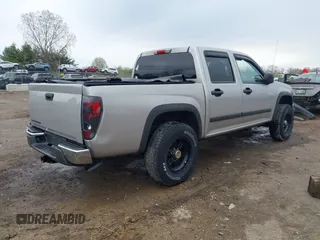 2006 Chevrolet Colorado LT w/2LT with VIN 1GCDT136768248996, listed as a IAAI auction lot 41984230 with 230,150 mi miles. Bid and sale history available at carsss.com. Image 4.