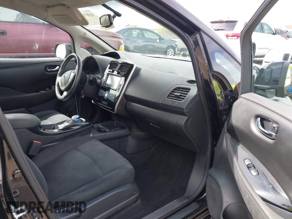 2017 Nissan LEAF SV with VIN 1N4BZ0CP5HC300639, listed as a IAAI auction lot 41871728 with 65,866 mi miles and . Bid and sale history available at DreamBid. Image 5.