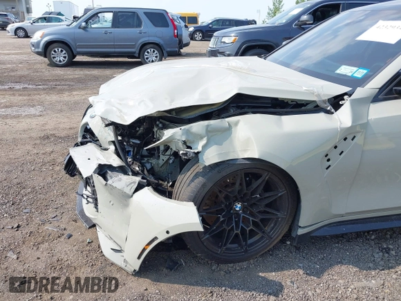 2024 BMW M3 Competition xDrive with VIN WBS43AY00RFS67290, listed as a IAAI auction lot 42329346 with 10,792 mi miles and . Bid and sale history available at DreamBid. Image 6.