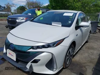 2018 Toyota Prius Plus with VIN JTDKARFP8J3101754, listed as a IAAI auction lot 42045438 with 72,317 mi miles and . Bid and sale history available at DreamBid. Image 17.