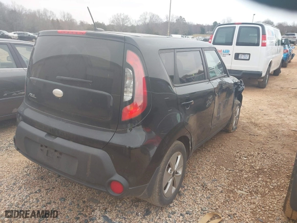 2016 Kia Soul with VIN KNDJN2A23G7408852, listed as a IAAI auction lot 41749819 with 112,037 mi miles. Bid and sale history available at carsss.com. Image 4.