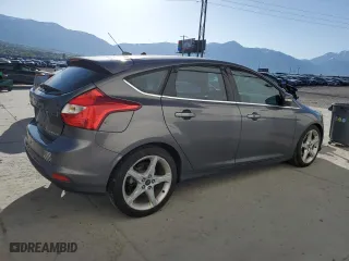2012 Ford Focus Titanium with VIN 1FAHP3N21CL302058, listed as a Copart auction lot 53574025 with 196,337 mi miles and Clean Title. Bid and sale history available at carsss.com. Image 3.