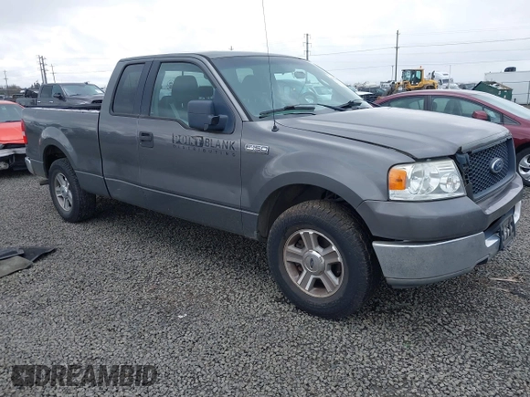 2005 Ford F-150 STX with VIN 1FTRX12W65NA60997, listed as a IAAI auction lot 41836976 with 170,400 mi miles. Bid and sale history available at carsss.com. Image 1.