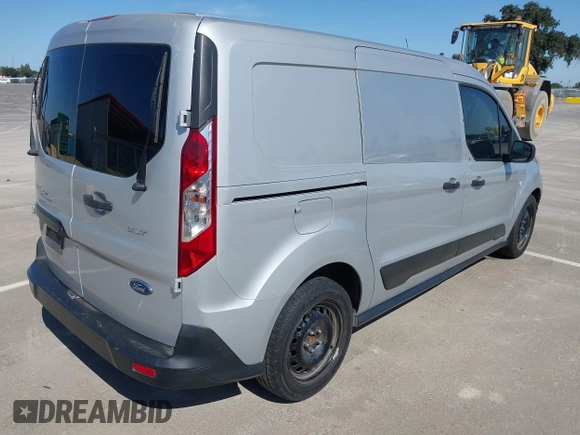 2019 Ford Transit Connect XLT z VIN NM0LS7F25K1427581, wystawiony jako IAAI lot #42373059 z przebiegiem 103 727 mil mil oraz . Historia ofert i sprzedaży dostępna na DreamBid. Obrazek 4.