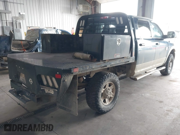 2011 Ram 2500 Laramie с VIN 3D7UT2CL7BG587120, выставлен на аукционе IAAI как лот 42032893 с пробегом 196 361 миль миль и . История ставок и продаж доступна на DreamBid. Изображение 4.