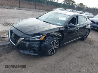 2019 Nissan Altima 2.5 Platinum with VIN 1N4BL4FW1KC127673, listed as a IAAI auction lot 41773674 with 30,713 mi miles. Bid and sale history available at carsss.com. Image 18.