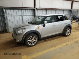 2014 MINI Countryman with VIN WMWZB3C54EWR38546, listed as a Copart auction lot 47756825 with 84,204 mi miles and Salvage Title. Bid and sale history available at DreamBid. Image 1.