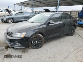 2018 Volkswagen Jetta SE Sport with VIN 3VWD17AJ9JM208372, listed as a Copart auction lot 83918124 with 58,562 mi miles and Salvage title. Bid and sale history available at DreamBid. Image 1.