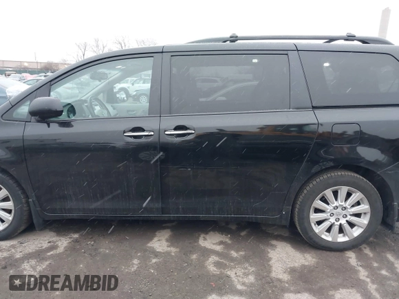2014 Toyota Sienna Ltd with VIN 5TDDK3DCXES076542, listed as a IAAI auction lot 41559021 with 1 mi miles. Bid and sale history available at carsss.com. Image 13.