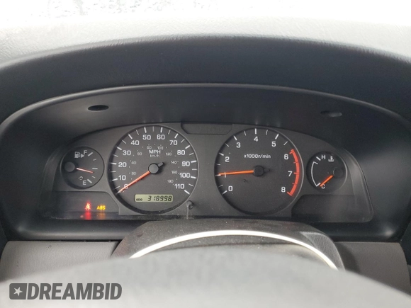 2001 Nissan Xterra XE z VIN 5N1ED28Y31C531253, wystawiony jako Copart lot #49736505 z przebiegiem 318 998 mil mil oraz Szkoda całkowita • Salvage title. Historia ofert i sprzedaży dostępna na DreamBid. Obrazek 9.