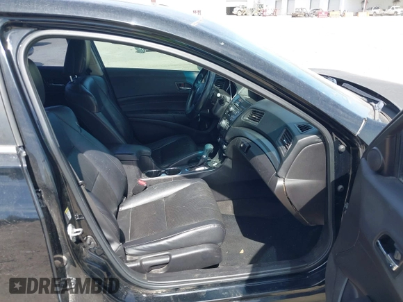 2014 Acura ILX Premium Pkg with VIN 19VDE1F52EE002741, listed as a IAAI auction lot 41792928 with 214,354 mi miles. Bid and sale history available at carsss.com. Image 5.