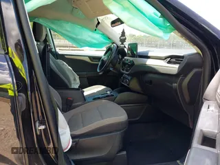 2022 Ford Escape SE z VIN 1FMCU0G60NUA99216, wystawiony jako IAAI lot #42527272 z przebiegiem 75 939 mil mil oraz . Historia ofert i sprzedaży dostępna na DreamBid. Obrazek 5.