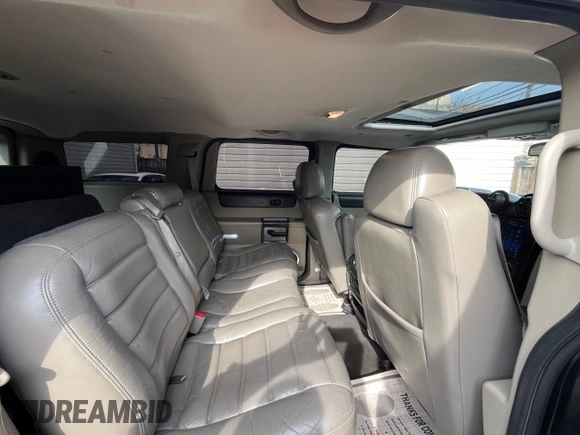 2004 Hummer H2 with VIN 5GRGN23U14H115951, listed as a Copart auction lot 88598115 with 88,845 mi miles and Clean Title. Bid and sale history available at carsss.com. Image 6.