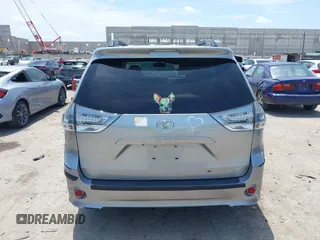 2017 Toyota Sienna SE z VIN 5TDXZ3DC2HS873638, wystawiony jako IAAI lot #42448622 z przebiegiem 55 568 mil mil oraz . Historia ofert i sprzedaży dostępna na DreamBid. Obrazek 17.