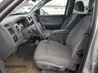 2007 Dodge Dakota SLT with VIN 1D7HW48P97S197684, listed as a Copart auction lot 86328944 with 122,969 mi miles and Salvage Title. Bid and sale history available at carsss.com. Image 7.