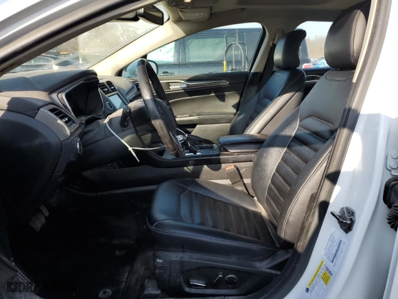 2019 Ford Fusion Hybrid SEL with VIN 3FA6P0MU2KR181632, listed as a Copart auction lot 50586495 with 137,645 mi miles and Salvage Title. Bid and sale history available at carsss.com. Image 7.