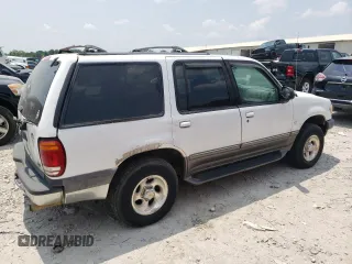 2000 Ford Explorer XLT with VIN 1FMZU83P8YUB63966, listed as a Copart auction lot 59455755 with 136,852 mi miles and Clean title. Bid and sale history available at DreamBid. Image 3.