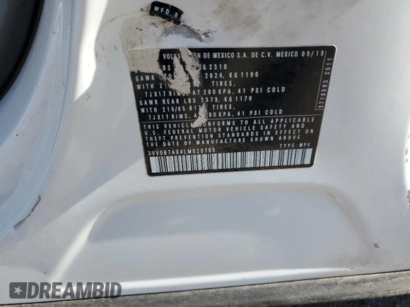 2020 Volkswagen Tiguan S z VIN 3VV0B7AX4LM020785, wystawiony jako Copart lot #87152244 z przebiegiem Nie podano mil oraz Szkoda całkowita • Salvage title. Historia ofert i sprzedaży dostępna na DreamBid. Obrazek 14.