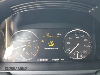 2011 Land Rover Range Rover SC Autobiography with VIN SALMP1E47BA342663, listed as a Copart auction lot 43951195 with 205,393 mi miles and Salvage title. Bid and sale history available at DreamBid. Image 9.