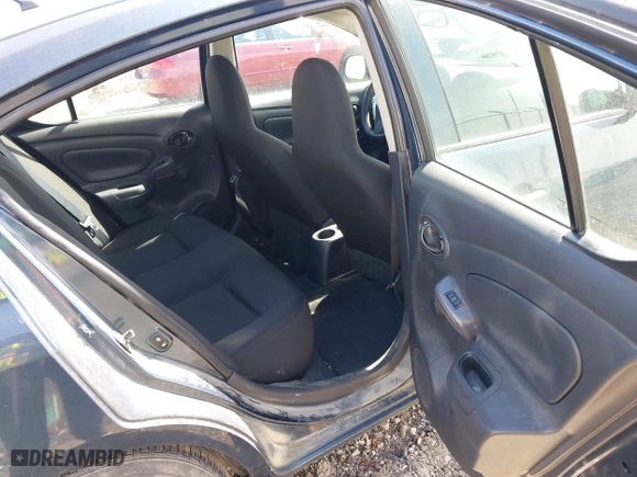 2015 Nissan Versa SV with VIN 3N1CN7APXFL888340, listed as a IAAI auction lot 41944793 with 162,060 mi miles. Bid and sale history available at carsss.com. Image 8.