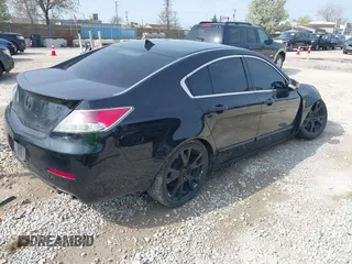 2013 Acura TL Advance z VIN 19UUA9F79DA000779, wystawiony jako IAAI lot #42129472 z przebiegiem 151 974 mil mil oraz . Historia ofert i sprzedaży dostępna na DreamBid. Obrazek 4.