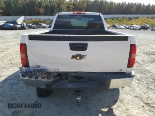 2011 Chevrolet Silverado 1500 Work Truck with VIN 1GCRKPE38BZ139174, listed as a Copart auction lot 78554124 with 205,962 mi miles and Salvage Title. Bid and sale history available at DreamBid. Image 6.