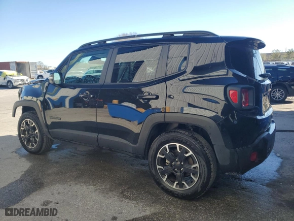 2023 Jeep Renegade Latitude with VIN ZACNJDB15PPP69305, listed as a Copart auction lot 45684765 with 21,680 mi miles and Clean Title. Bid and sale history available at carsss.com. Image 2.
