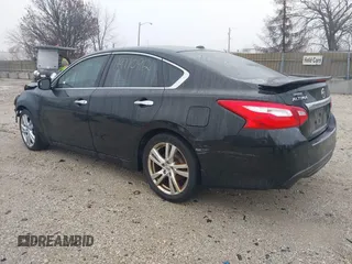 2016 Nissan Altima SR with VIN 1N4BL3AP6GC131204, listed as a IAAI auction lot 41091612 with 114,239 mi miles and . Bid and sale history available at carsss.com. Image 3.
