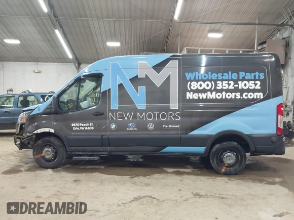 2019 Ford Transit z VIN 1FTYR2CM0KKB66383, wystawiony jako IAAI lot #42098606 z przebiegiem 325 657 mil mil oraz . Historia ofert i sprzedaży dostępna na DreamBid. Obrazek 14.