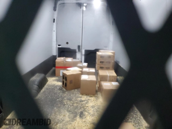 2018 Ford Transit with VIN 1FTBW3XM5JKA83576, listed as a Copart auction lot 42132194 with 467,342 mi miles and . Bid and sale history available at DreamBid. Image 10.