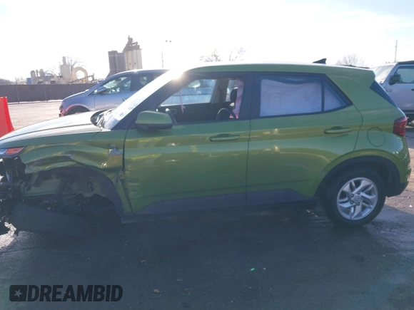 2022 Hyundai Venue SE with VIN KMHRB8A39NU140634, listed as a IAAI auction lot 38247791 with 31,622 mi miles and . Bid and sale history available at DreamBid. Image 15.