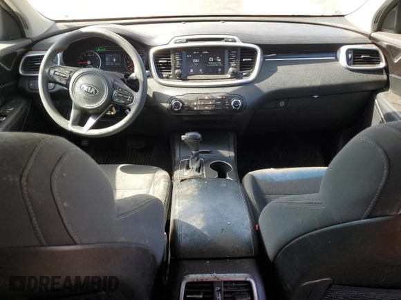 2018 Kia Sorento LX with VIN 5XYPG4A38JG372465, listed as a Copart auction lot 49063795 with 95,432 mi miles and Salvage Title. Bid and sale history available at carsss.com. Image 8.
