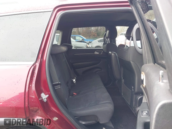 2017 Jeep Grand Cherokee Laredo with VIN 1C4RJFAG1HC844965, listed as a IAAI auction lot 41606739 with 82,144 mi miles. Bid and sale history available at carsss.com. Image 8.