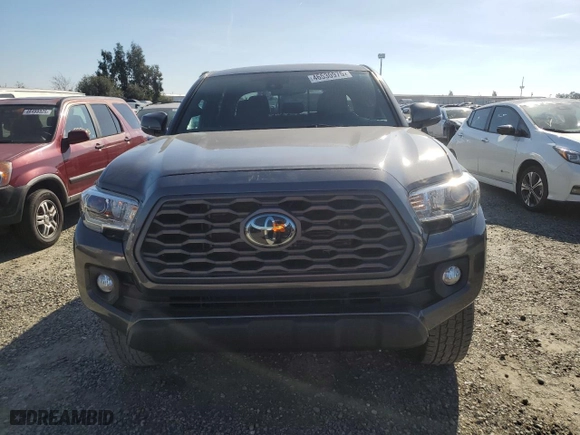 2020 Toyota Tacoma 4WD SR5 with VIN 3TMCZ5AN9LM302379, listed as a Copart auction lot 46530975 with 30,558 mi miles and Salvage Title. Bid and sale history available at carsss.com. Image 5.