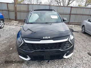 2024 Kia Sportage SX-Prestige with VIN 5XYK5CDF8RG213599, listed as a IAAI auction lot 41922630 with 35,171 mi miles and . Bid and sale history available at carsss.com. Image 12.