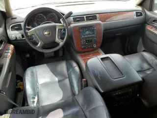 2011 Chevrolet Tahoe LTZ with VIN 1GNSCCE07BR131782, listed as a Copart auction lot 52981165 with 263,958 mi miles and Salvage Title. Bid and sale history available at carsss.com. Image 8.