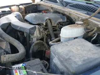 2005 Chevrolet Tahoe LT с VIN 1GNEC13T35R241277, выставлен на аукционе IAAI как лот 43305712 с пробегом 299 053 миль миль и . История ставок и продаж доступна на DreamBid. Изображение 12.