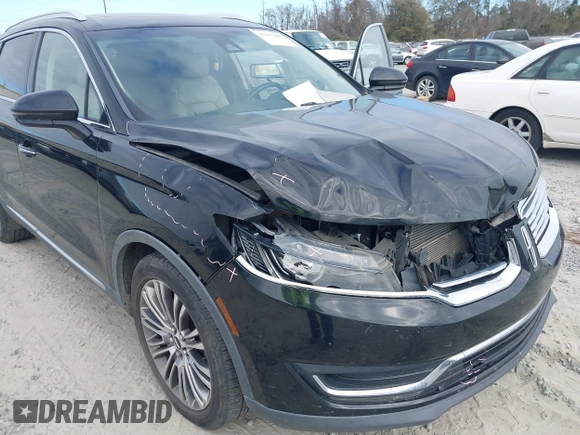 2017 Lincoln MKX Reserve with VIN 2LMPJ6LR0HBL16324, listed as a IAAI auction lot 41157696 with 118,028 mi miles. Bid and sale history available at carsss.com. Image 6.