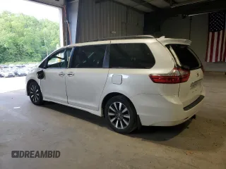 2018 Toyota Sienna XLE with VIN 5TDDZ3DC9JS204307, listed as a Copart auction lot 57327715 with 70,886 mi miles and Salvage title. Bid and sale history available at DreamBid. Image 2.