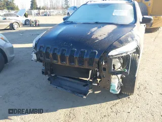 2014 Jeep Cherokee Latitude with VIN 1C4PJMCS7EW286546, listed as a IAAI auction lot 41398331 with 73,650 mi miles and . Bid and sale history available at DreamBid. Image 6.