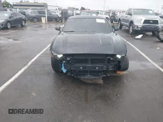 2021 Ford Mustang GT z VIN 1FA6P8CF3M5154673, wystawiony jako IAAI lot #41933201 z przebiegiem 53 757 mil mil oraz . Historia ofert i sprzedaży dostępna na DreamBid. Obrazek 13.