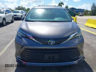 2023 Toyota Sienna XLE с VIN 5TDYSKFC4PS076631, выставлен на аукционе IAAI как лот 42527538 с пробегом 20 123 миль миль и . История ставок и продаж доступна на DreamBid. Изображение 6.