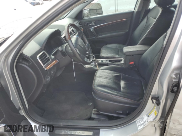 2012 Lincoln MKZ Hybrid with VIN 3LNDL2L30CR801814, listed as a Copart auction lot 50385305 with 135,302 mi miles and Non Repairable. Bid and sale history available at DreamBid. Image 7.