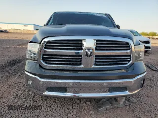 2019 Ram 1500 Big Horn z VIN 1C6RR6LT0KS548892, wystawiony jako Copart lot #58438045 z przebiegiem 53 876 mil mil oraz Szkoda całkowita • Salvage title. Historia ofert i sprzedaży dostępna na DreamBid. Obrazek 5.