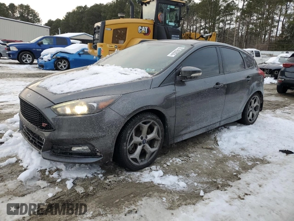 2018 Ford Focus ST with VIN 1FADP3L98JL291877, listed as a Copart auction lot 87465024 with 67,539 mi miles and Salvage Title. Bid and sale history available at DreamBid. Image 1.