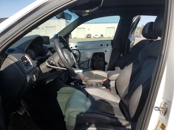 2018 Audi Q3 Premium Plus with VIN WA1HCCFS5JR013581, listed as a Copart auction lot 56422095 with 103,565 mi miles and Salvage title. Bid and sale history available at DreamBid. Image 7.